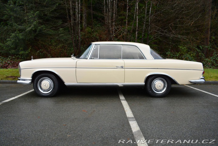 Mercedes-Benz 300 SE Coupé W112 W111