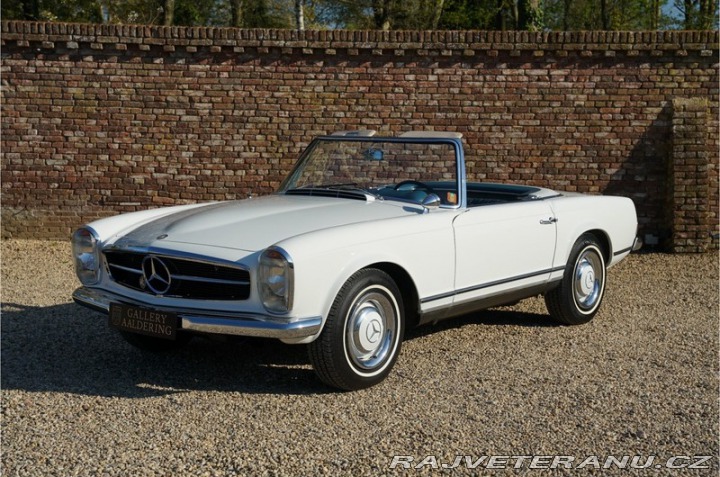 Mercedes-Benz 230 SL Pagoda Hard top 1965