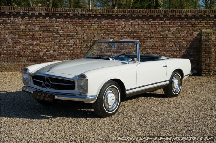 Mercedes-Benz 230 SL Pagoda Hard top