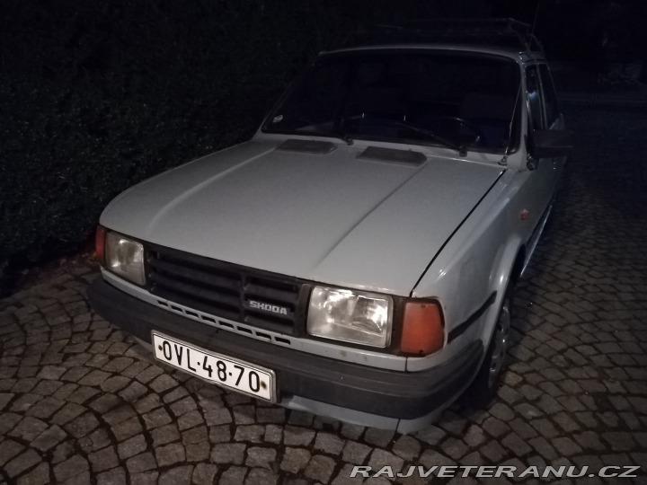 Škoda 120 L + další ND 1987