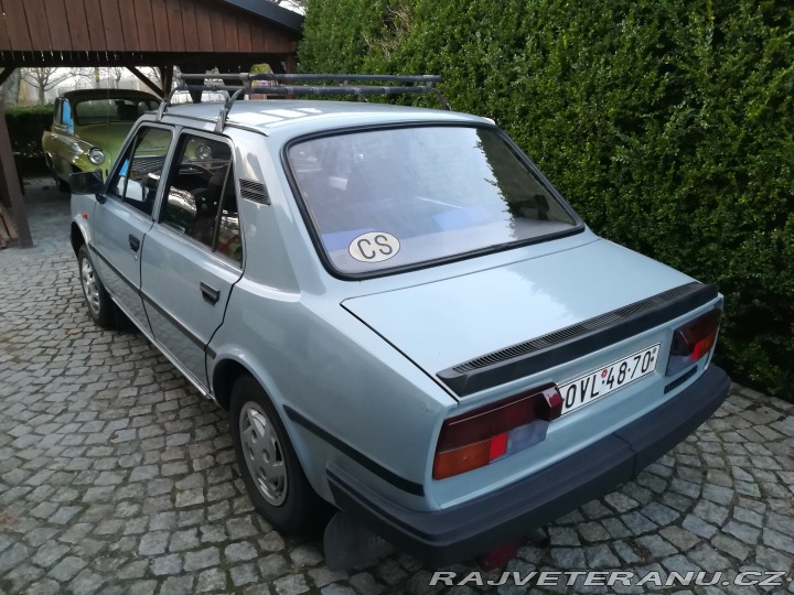 Škoda 120 L + další ND 1987