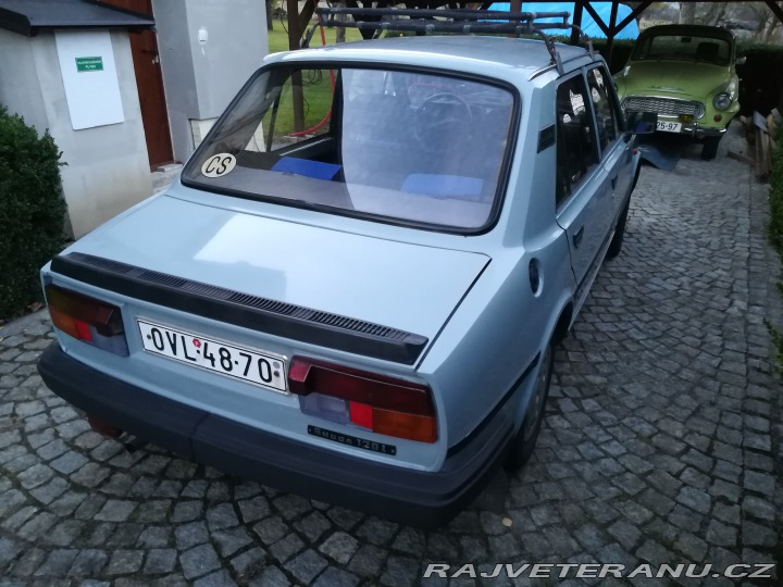 Škoda 120 L + další ND 1987