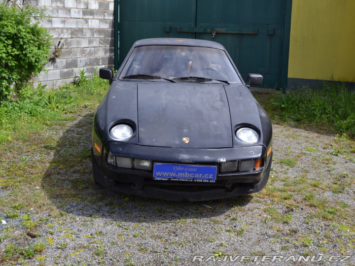 Porsche 928 4.5 V8 MANUÁL 1982