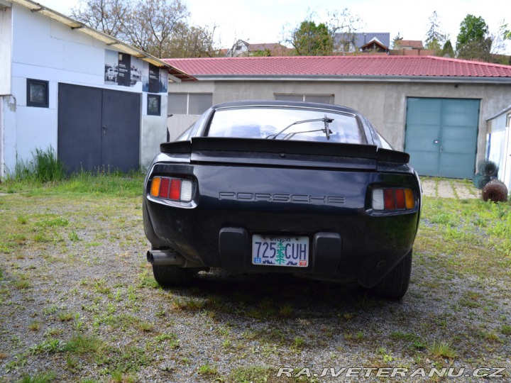 Porsche 928 4.5 V8 MANUÁL 1982