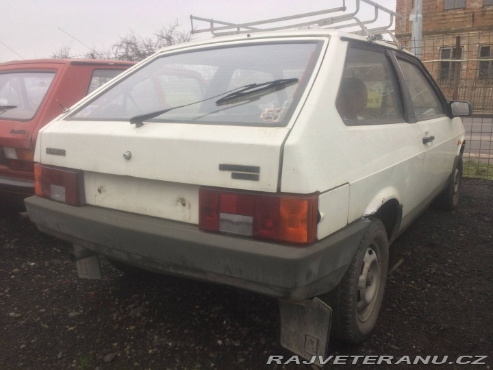 Lada Samara 2108 1300 1990