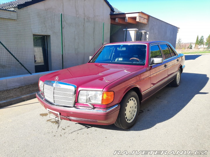Mercedes-Benz 560 560 SEL Long 1991 krásný