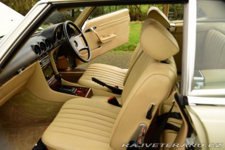 Mercedes-Benz 500 SL Convertable(R 107) (1) 1983