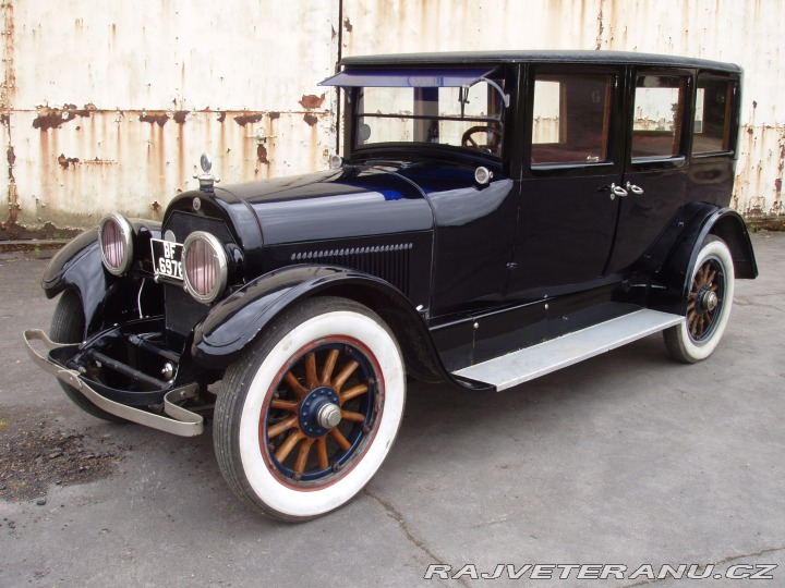 Cadillac Series 61 V8