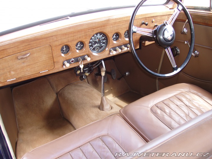 Alvis Ostatní modely TC21/100 Saloon 1955