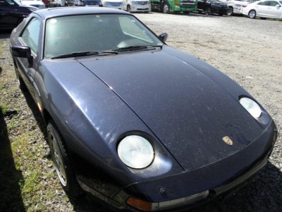 Porsche 928 Porsche 928 S4 pěkné auto