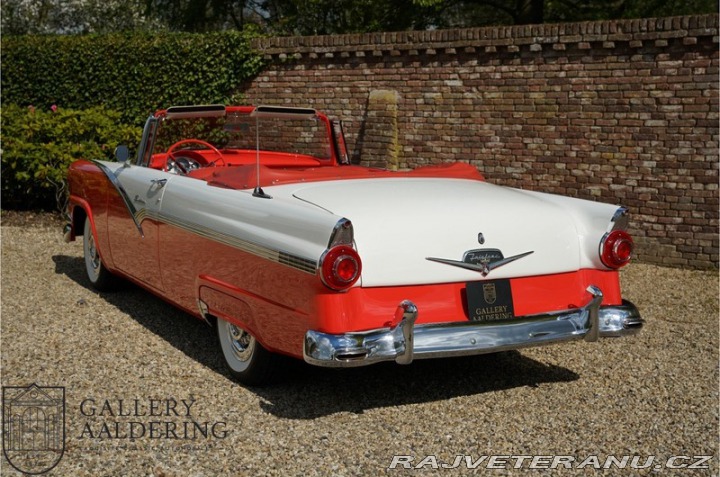 Ford Fairlane Sunliner SLEVA! 1956