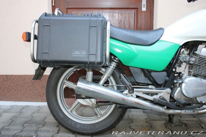 Honda CB 250 MC26P - Policie ČR 2000