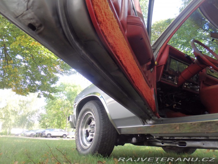 Chevrolet Nova Concours Coupe 1977