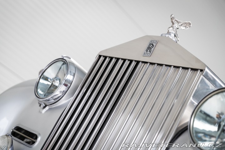 Rolls Royce Silver Wraith Sport saloon James Young 1953