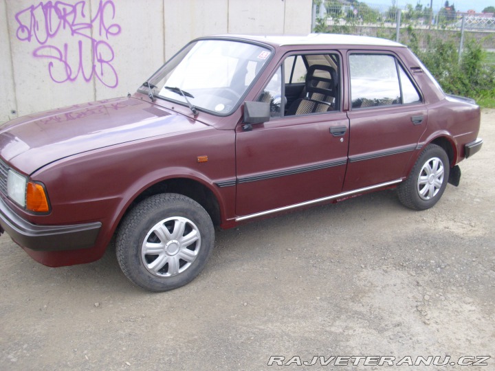 Škoda 130 1985