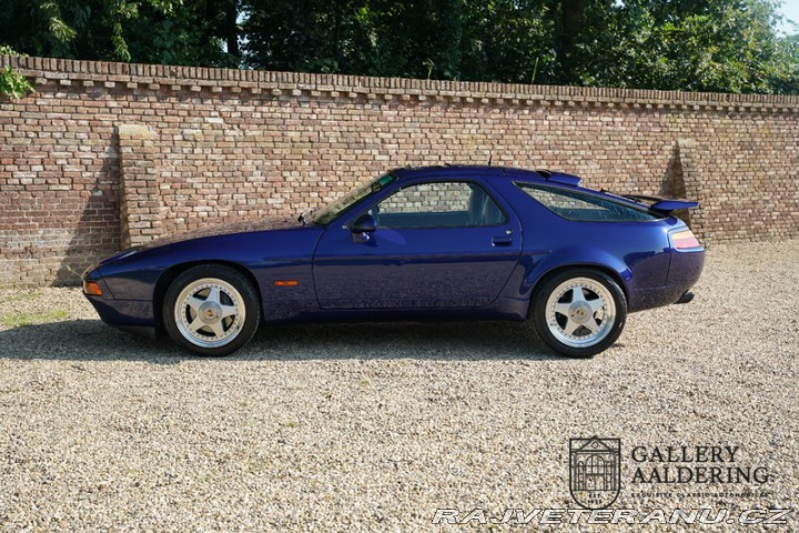 Porsche 928 S4 1988