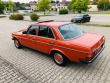 Mercedes-Benz 200 W123 1977