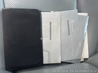 Mercedes-Benz 300 1992