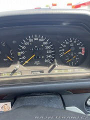 Mercedes-Benz 300 1992