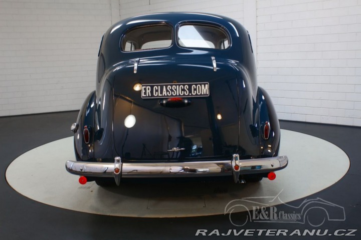 Packard Six  1938
