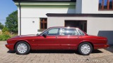 Daimler Double-Six X305