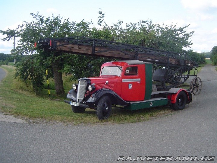 Ford V8 hasičský žebřík 1937