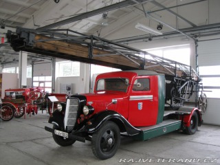 Ford V8 hasičský žebřík 1937