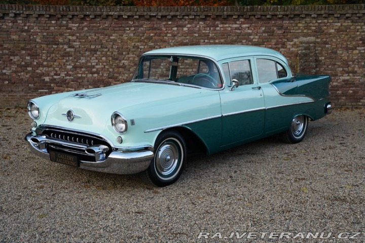 Oldsmobile 88 certifikace Mille Miglia! 1955