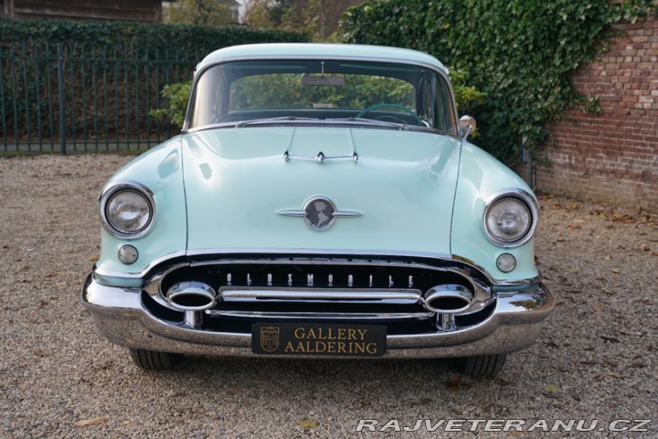 Oldsmobile 88 certifikace Mille Miglia! 1955