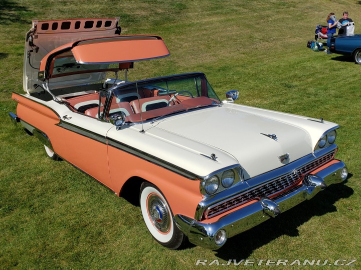 Ford Fairlane 1959