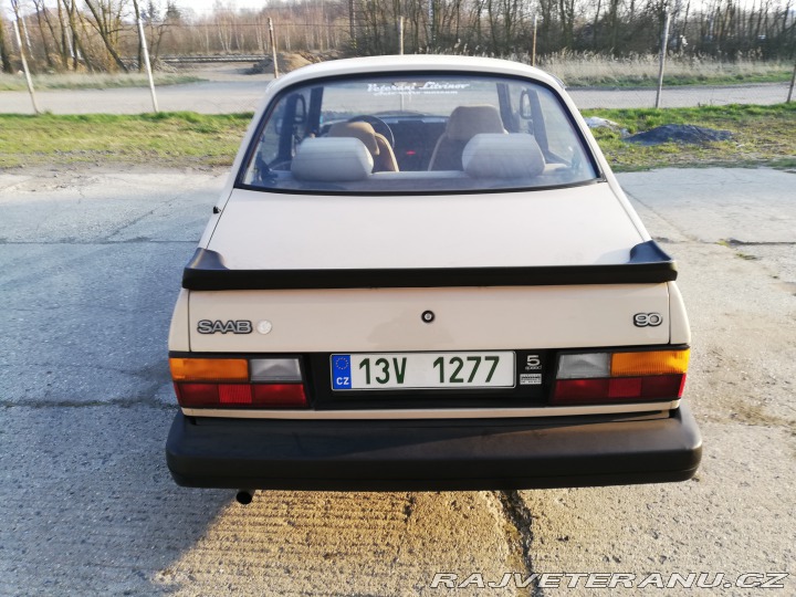 Saab 90  1986