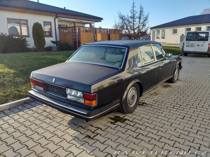 Rolls Royce Silver Spirit  1987