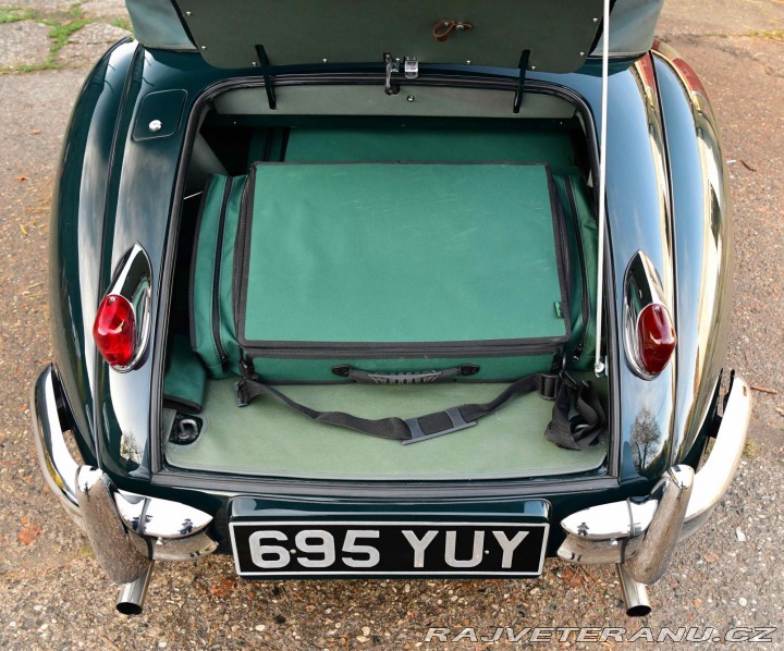 Jaguar XK 140 Drophead Coupe (1) 1956