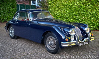 Jaguar XK 150 3.4 Litre FHC (1)