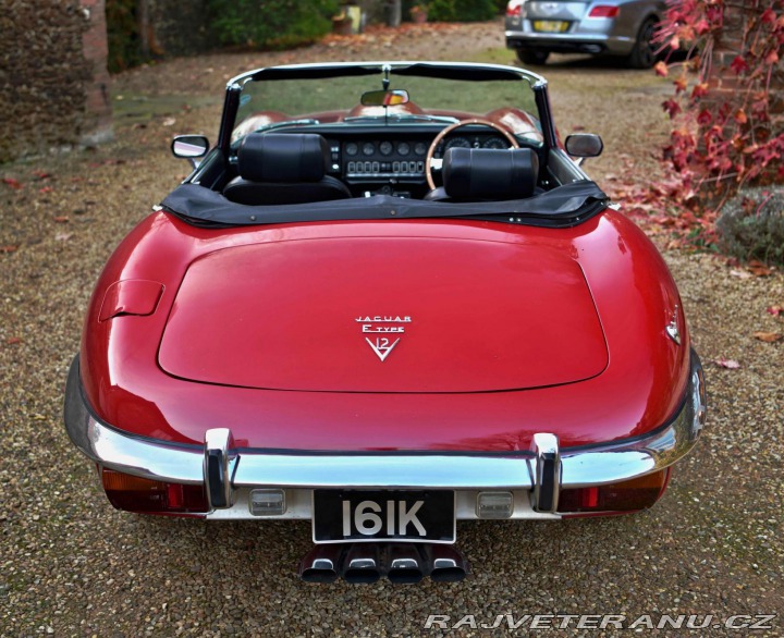 Jaguar E-Type V12 Roadster (1) 1972