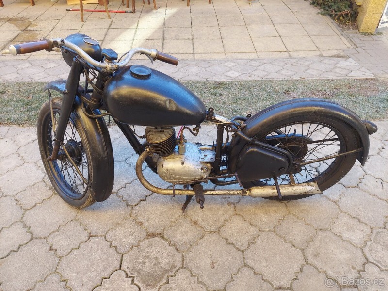 ČZ 125 t