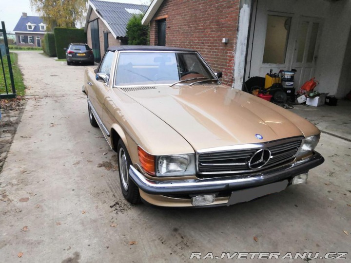 Mercedes-Benz 350 SL w107 1974