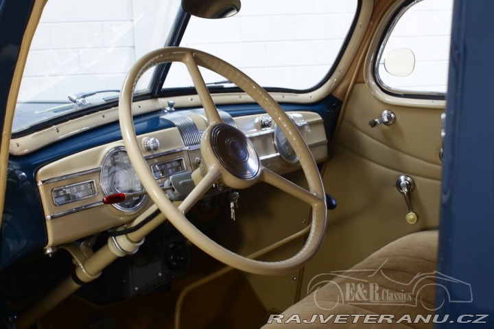 Packard Six 1938