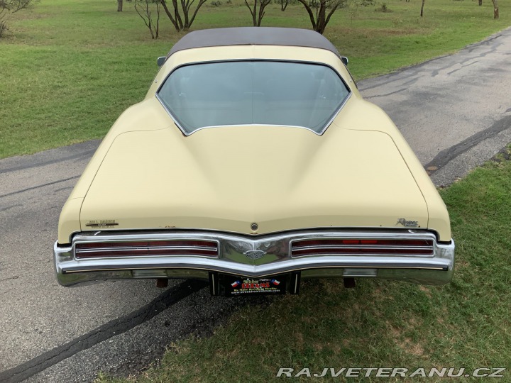 Buick Riviera Boattail 1973