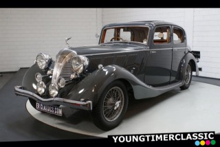 Triumph Dolomite SIX SALOON 1937