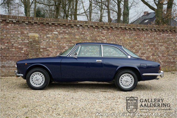 Alfa Romeo 2000 GTV 1974