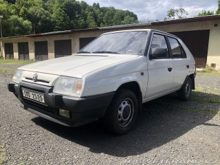 Škoda Favorit 135 GLX