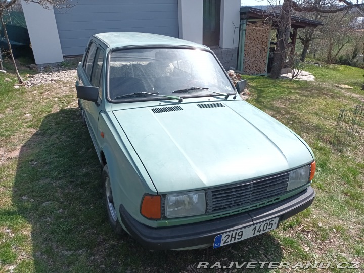 Škoda 120  1987