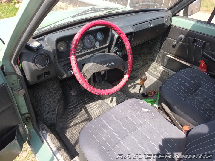 Škoda 120 1987