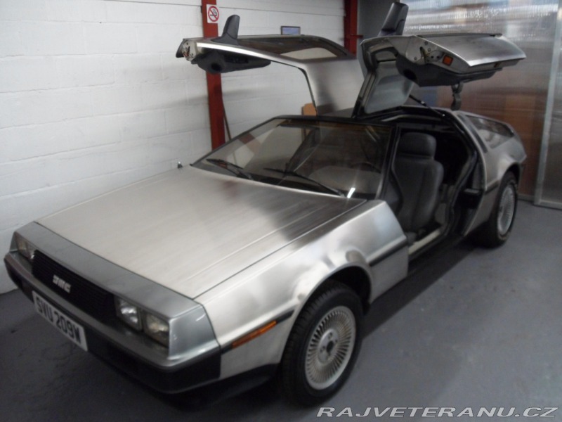 Ostatní značky Ostatní modely DELOREAN DMC 12