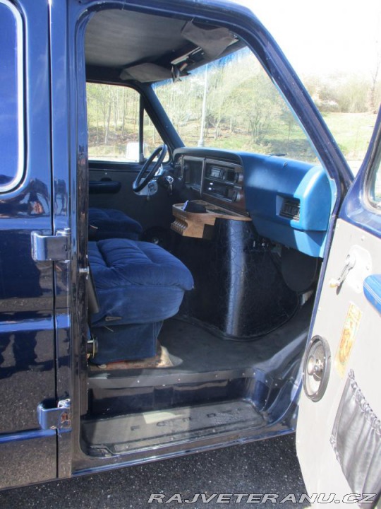 Ford Econoline E350 1985