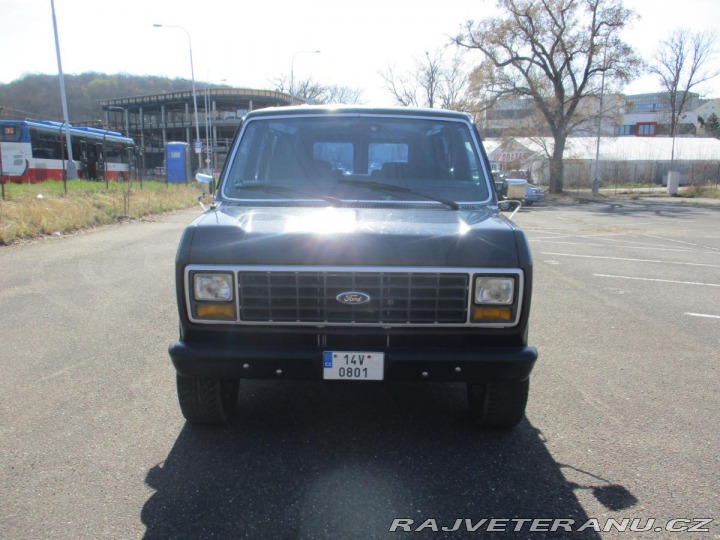 Ford Econoline E350 1985