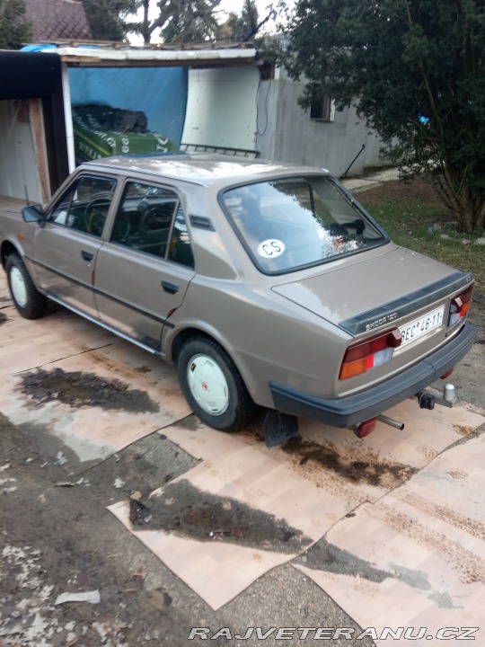 Škoda 120 742,12 MII 1987