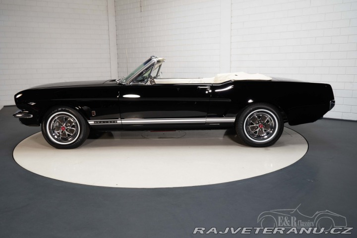 Ford Mustang 289 Convertible 1965