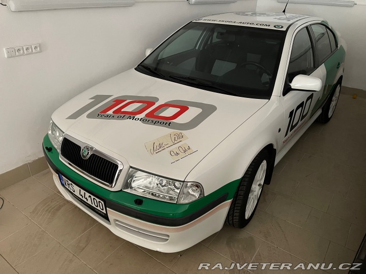 Škoda Octavia RS special edition 100 2002